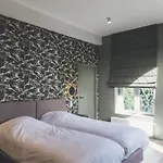So'house Manor