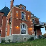 So'house Manor *